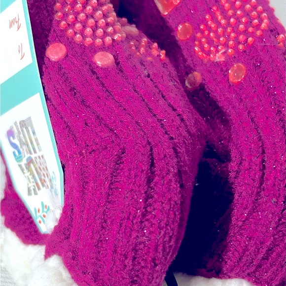 Muk Luks Women's Ankle Cabin Socks NWT Sz S/M (6-8) - Picture 3 of 11